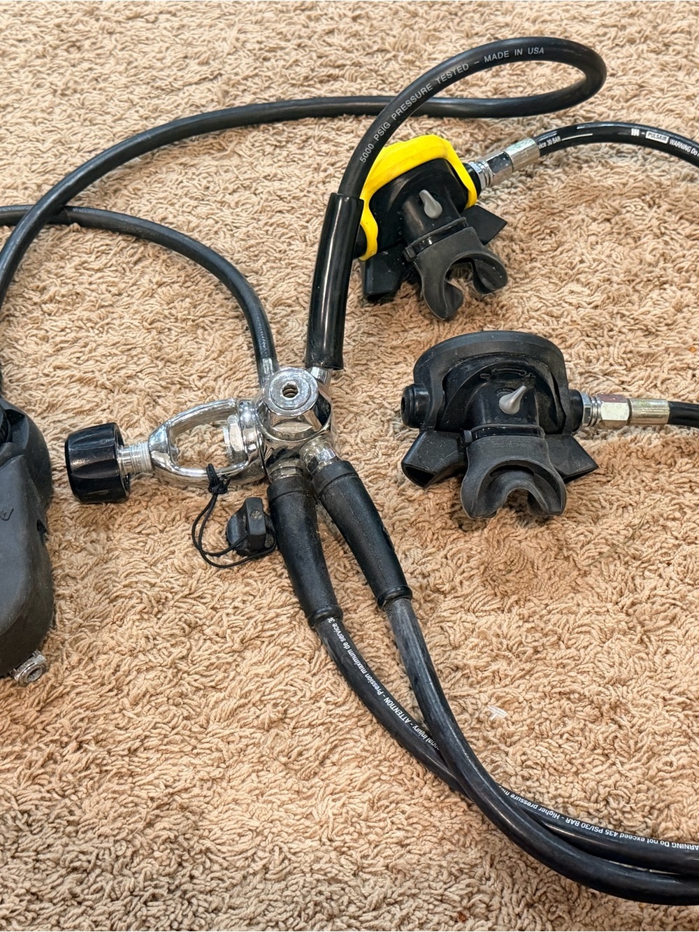 Regulator Scuba Diving octo w/ Aqua Lung Gauges